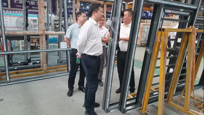 铝合金推拉窗安装：细节决定成败，型号匹配是关键**